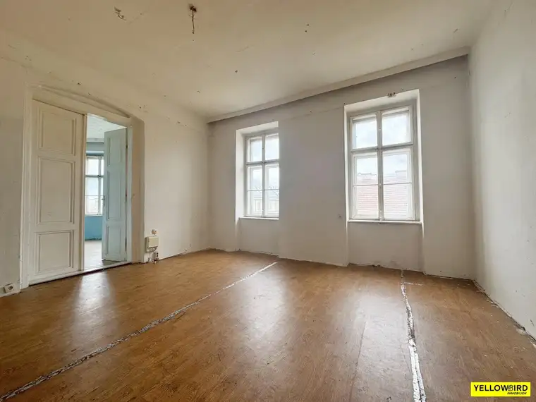 Sanierungsbedürftiges 75 m² Apartment - in guter Lage des 18ten Bezirks!