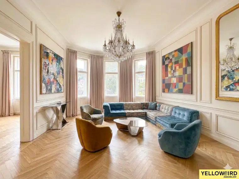 STILALTBAU - SANIERTE ALLGEMEINFLÄCHEN - 2 BALKONS - 122m² WOHNFLÄCHE - EIGENGARTEN