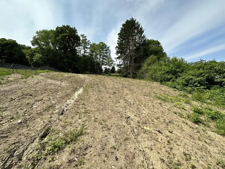 860,08 m² großes Grundstück in 3400 Klosterneuburg | Baubewilligung Einfamilienhaus