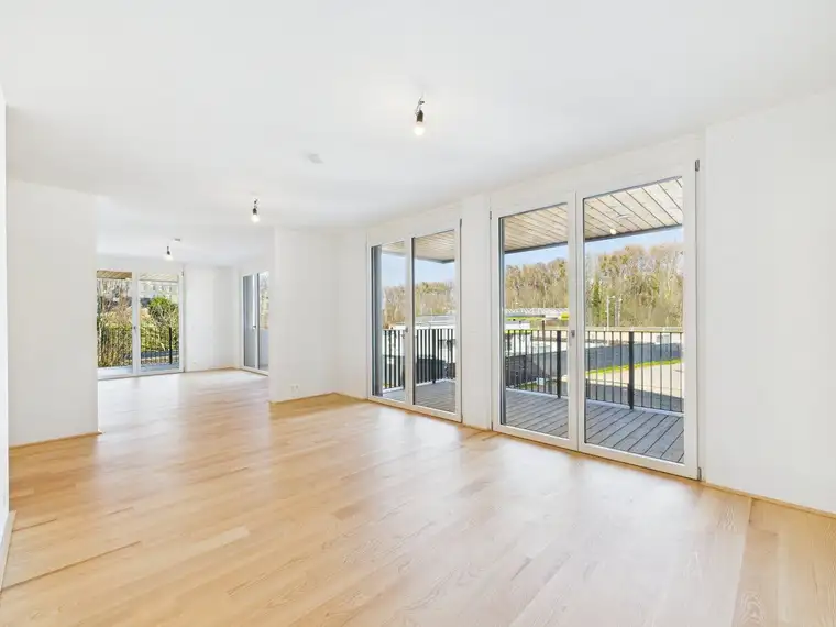 7-Zimmer Wohnung mit Freiflächen | Wohnung kann optional getrennt werden | Klosterneuburg