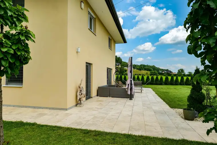 Neues hochwertiges Einfamilienhaus in Stallhofen