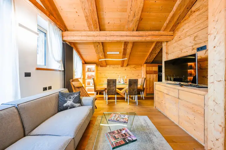 Schöne 70 m² - 3-Zimmer-Mietwohnung in zentraler Lage in Kitzbühel