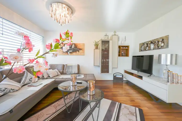 Stilvoll eingerichtete 3-Zimmer-Eigentumswohnung mit 79 m² in sonniger Panoramalage in Bad Häring