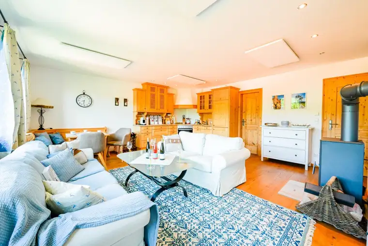 Überaus gemütliche 3-Zimmer Dachgeschoss-Mietwohnung in Oberndorf i.T.