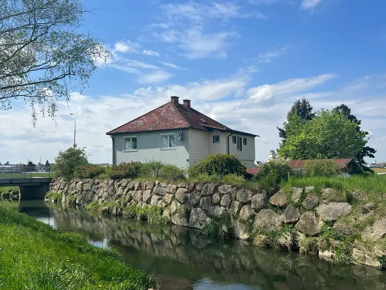 Wohnhaus in idyllischer Lage in 4300 Sankt Valentin / Niederösterreich 