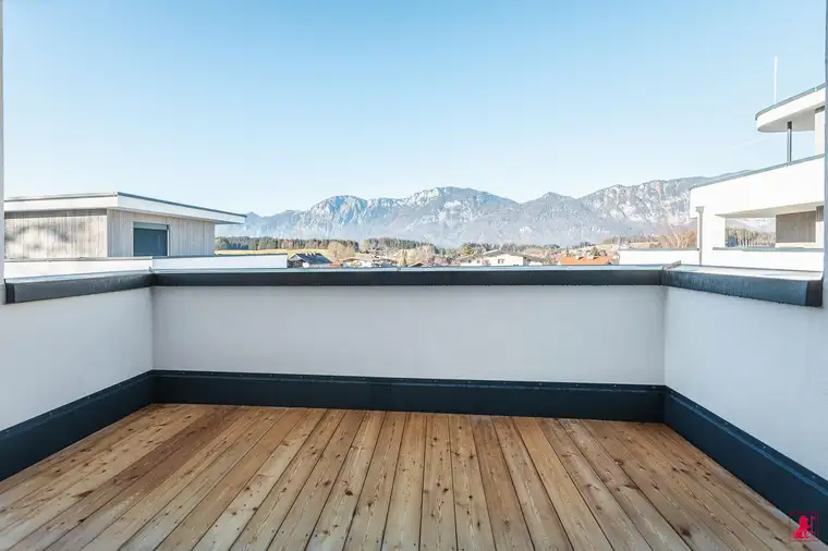 Exklusive  3-Zimmer-Wohnung mit Terrasse in Bad Häring
