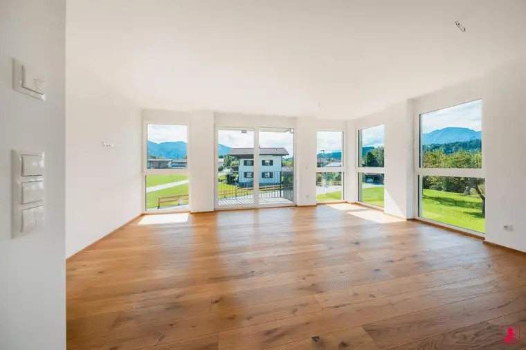 Erstbezug in KirchbichlHochwertige 2-Zimmer-Wohnung mit Balkon