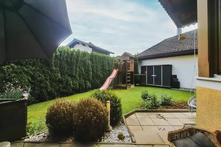 • Wohnen mit Gartenidylle -Exklusive 3-Zimmer-Wohnung in Kirchdorf i. Tirol