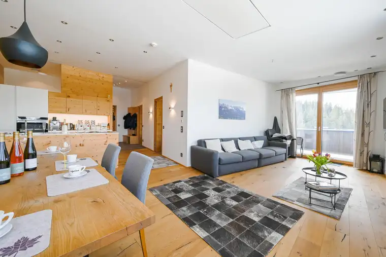 FREIZEITWOHNSITZ!Exklusive 3-Zimmer-Wohnung mit eigener Sauna in Ellmau!