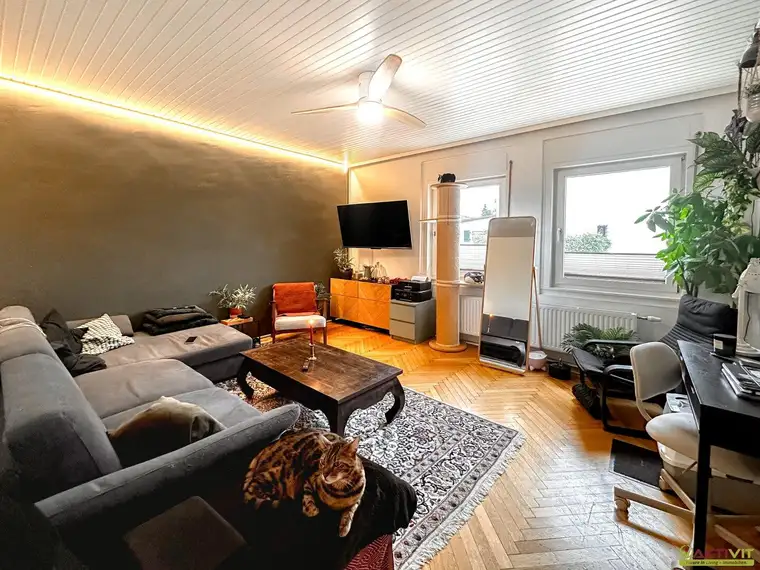 Charmante 2-Zimmer-Wohnung mit großem Eigengarten in Graz.