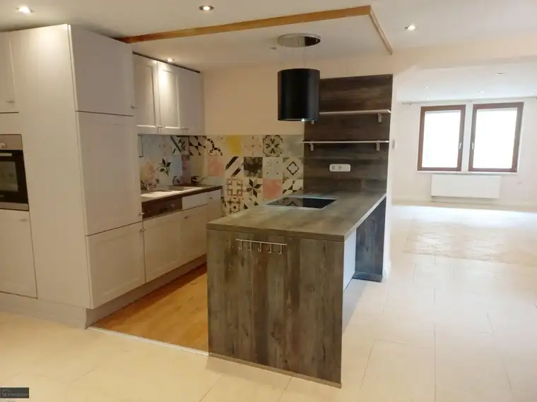 Geräumige 4 Zimmer Maisonettwohnung