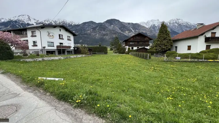 Hall in Tirol – perfektes Baugrundstück für Einfamilienhaus / Doppelhaus