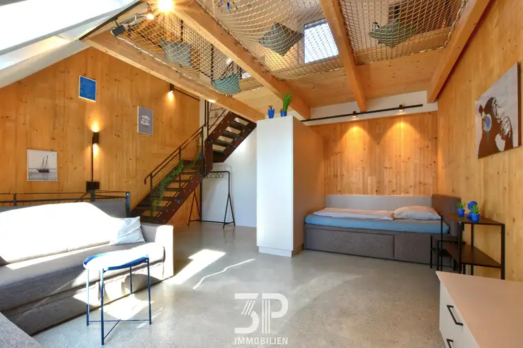 LINZ Zentrum: Dachgeschosswohnung mit Dachterrasse und Eigengarten