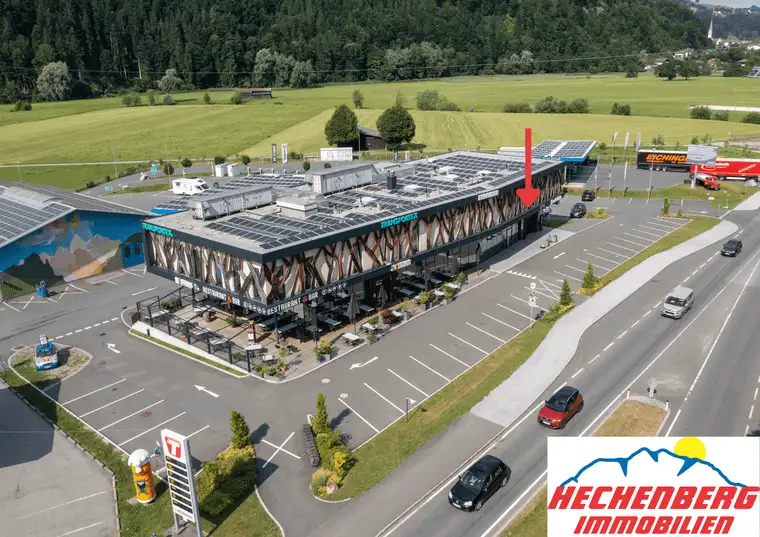 Hochwertiges Büro mit Präsentationsfläche und/oder Geschäfts + Verkaufsfläche
