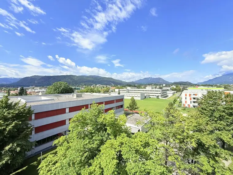 Wohnen mit Weitblick – Moderne Wohnung nahe Stadtzentrum und Infineon
