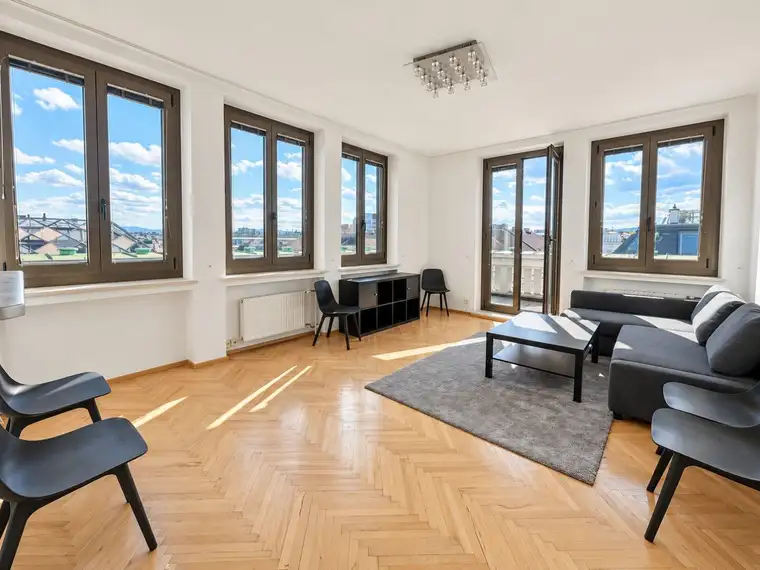 City-Wohnung mit Terrasse – Ruhe &amp; Ausblick mitten im 1. Bezirk!