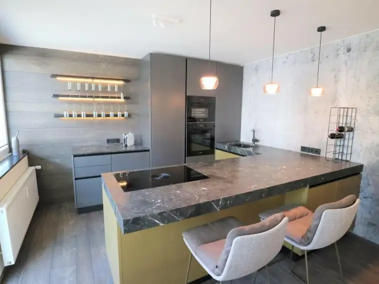 Simon Mayr-Reisch, Simon Immobilien GmbH