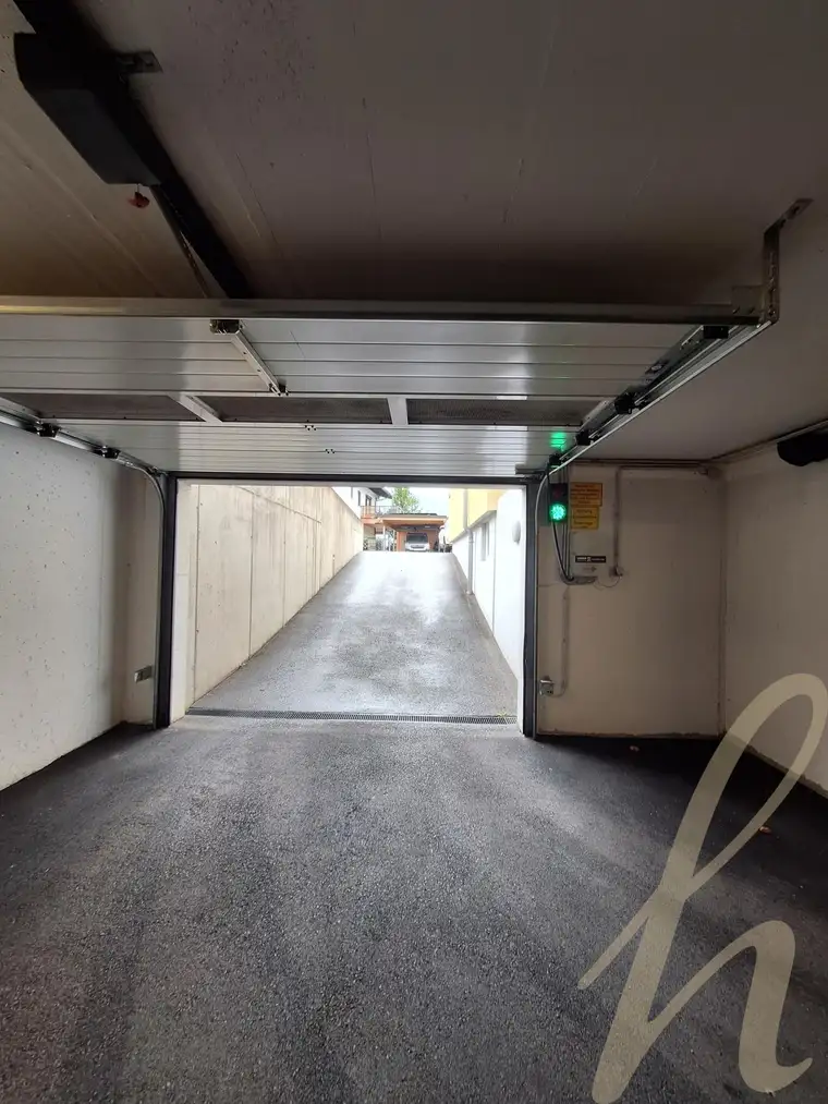 TIEFGARAGEN-ABSTELLPATZ in ABSAM / EICHAT, Siedlerweg ….