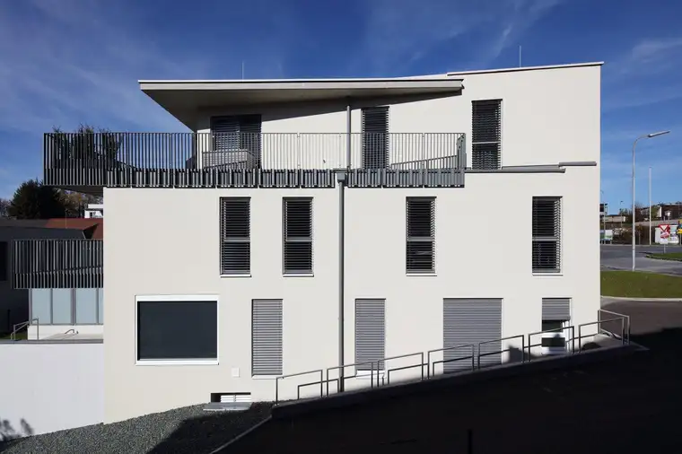 Exklusive Mietwohnung mit Pool und Terrasse am Faaker See – Bezug ab Herbst 2025!
