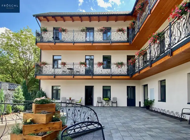 Christian Fröschl, Fröschl Real Estate OG