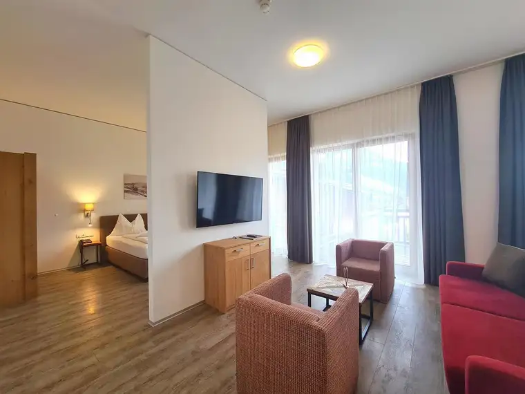 Luxus Investment Apartment in Saalbach, Ski In-Out, Pool, Private Sauna