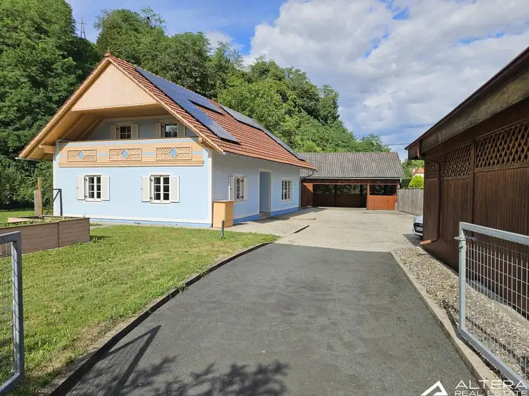 Eibiswald! - Ruhiges und gepflegtes Einfamilienhaus mit Ausbaupotential und Nebengebäude!