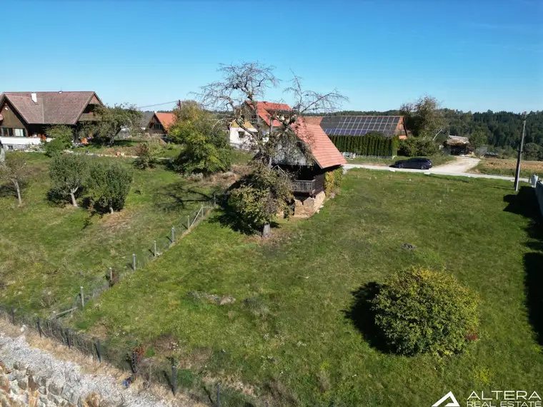 WO AUSSICHT AUF LEBENSQUALITÄT TRIFFT – Traumhaftes Grundstück mit genehmigtem Einreichplan in Rossegg bei Stainz!!
