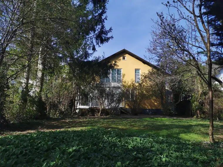 GERÄUMIGES, FAMILIENGERECHTES EINFAMILIENHAUS, 2500 BADEN