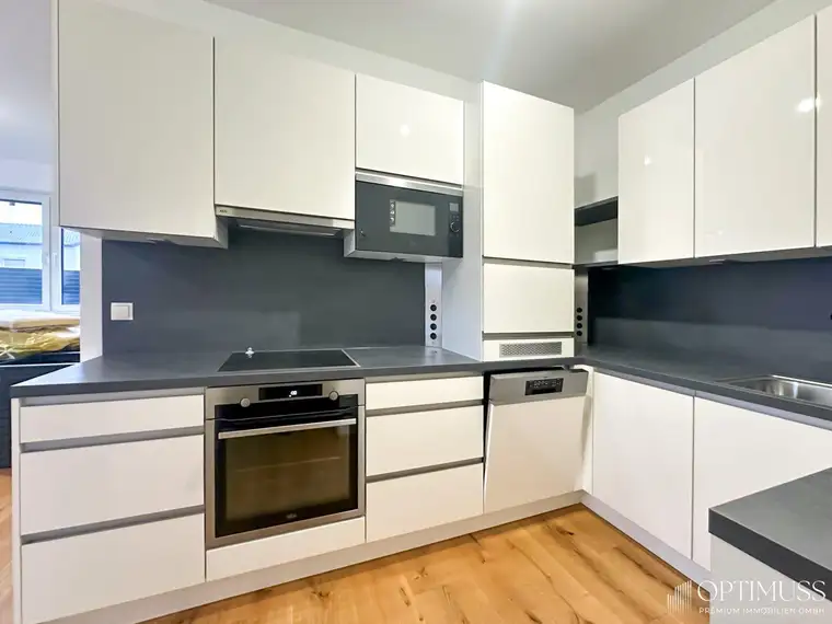 Ihr Traumhaus in Strasshof Stilvoll und modern &amp; bezugsfertig.