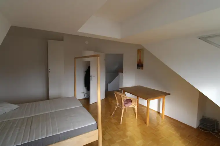 GEIDORF: Sonnendurchflutete Maisonette in bester Lage