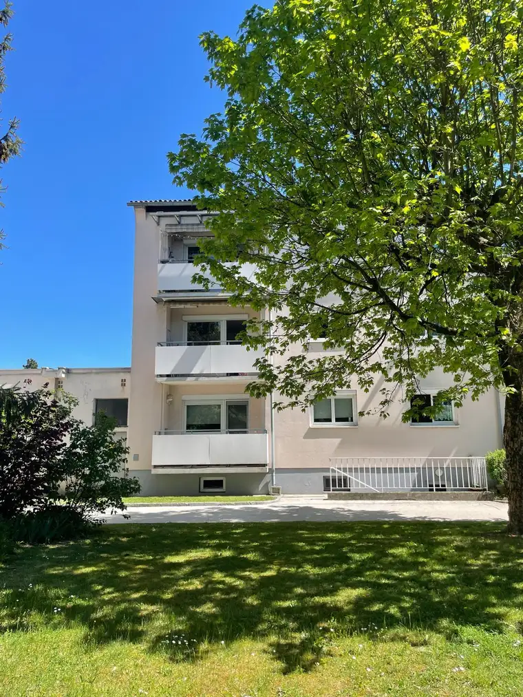 Charmante 3-Zimmer-Wohnung in Klagenfurt-St. Ruprecht - ruhig gelegen &amp; bestens angebunden. Fußläufig in 17 Minuten zum Hbf Klagenfurt, 1 Minute zu Klagenfurt Süd