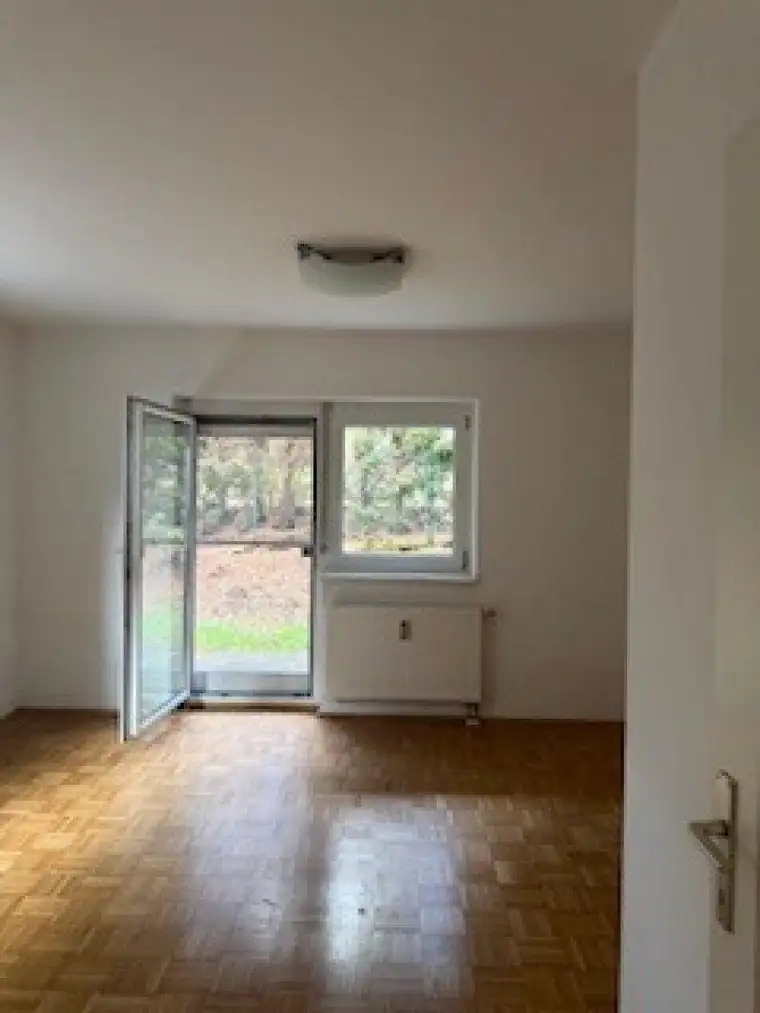 Maria Trost, klein aber fein: Moderne 1-Zimmer Wohnung in Graz mit KFZ-Abstellplatz, extra Küche, Wohnen/Schlafen, Terrasse und Garten, Kellerabteil, 1 Stock ohne Lift