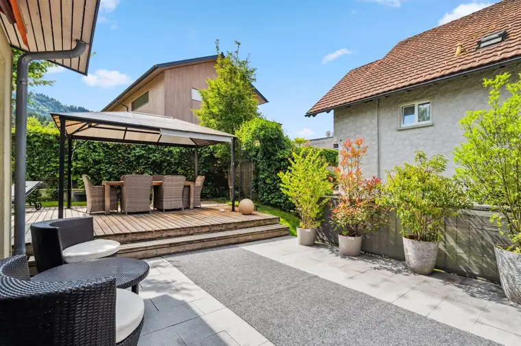 ​​​​​​​Familienidylle mit viel Raum und Möglichkeiten – Ein-/Zweifamilienhaus in Hörbranz