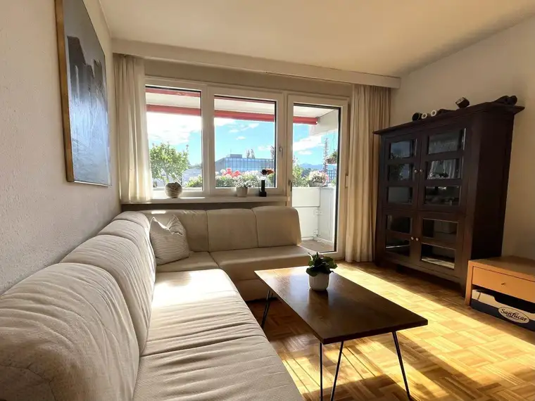 Gemütliche 2-Zimmer-Wohnung mit Balkon und Tiefgaragenabstellplatz in zentraler Lage von Bregenz