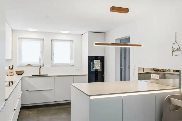Hohenweiler: Modernes Reihenhaus mit außergewöhnlich viel Platz