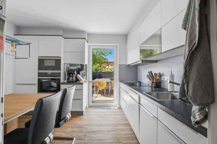 Charmante 3-Zimmer Gartenwohnung mit 2 Terrassen und Grünblick