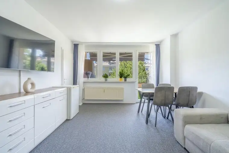 Schallmoos.living - Charmante 3 Zimmer Wohnung mit Balkon in Salzburg Stadt