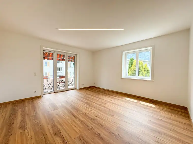 Modern renovierte 2-Zimmer-Wohnung mit zwei Balkonen in Feldkirch-Tisis