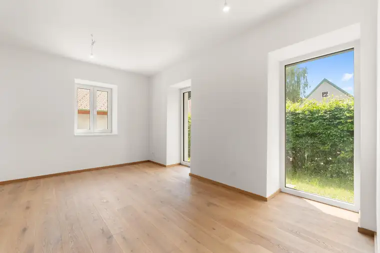 Helle Räume, ein eigener Garten &amp; moderne Wohnqualität: 3-Zimmer-Wohnung mit Terrasse und Photovoltaik-Anlage in Straßgang
