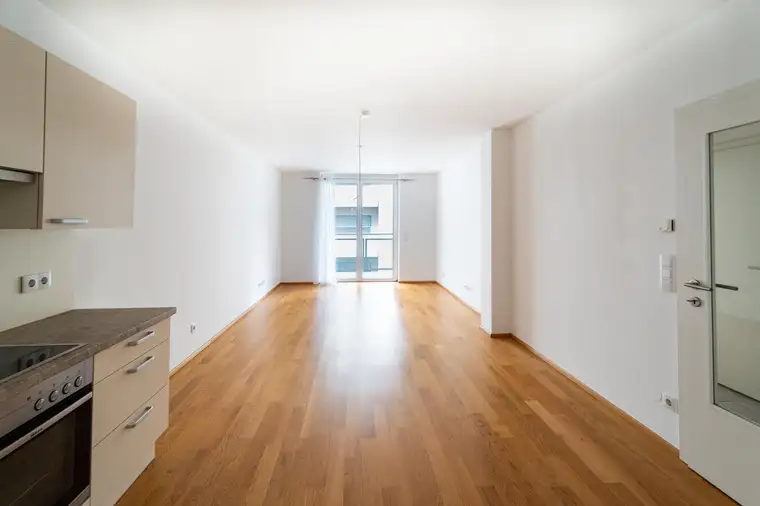 Lichtdurchflutete 2-Zimmer-Wohnung in Graz St. Leonhard | JETZT mit Vermieterbonus: In den ersten 6 Monaten € 100,- weniger Miete zahlen!
