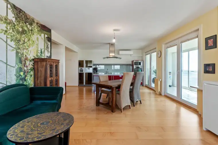 Skyline-Wohnen am Wienerberg – Flexible 2–4-Zimmer-Wohnung mit Loggia &amp; Traumausblick