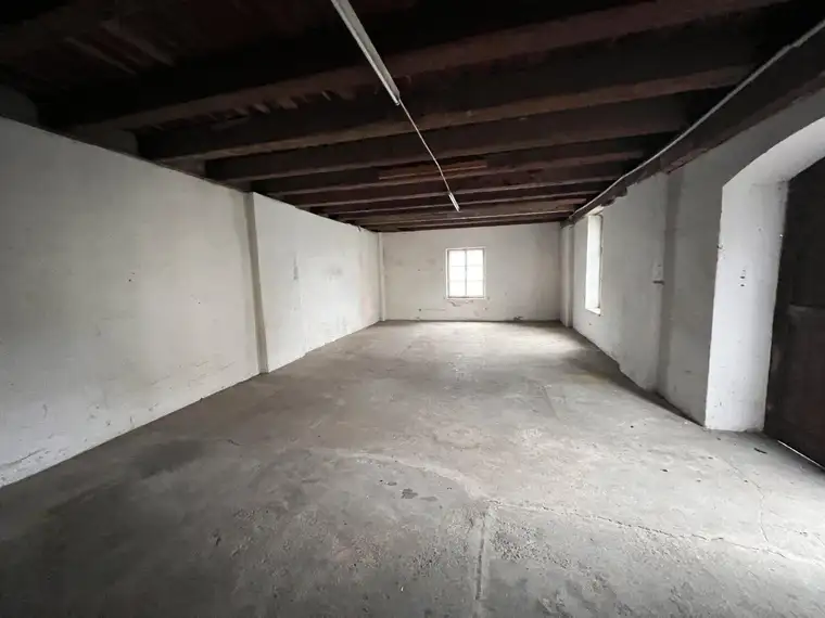 Lagerfläche ca. 125m² in Liebenau/Graz zu vermieten
