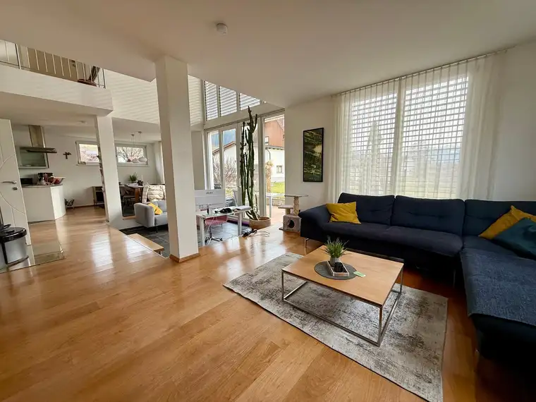 Neuer Preis! Modernes Wohnen in schönem, gehobenem Einfamilienhaus in ruhiger Lage in Weiler!