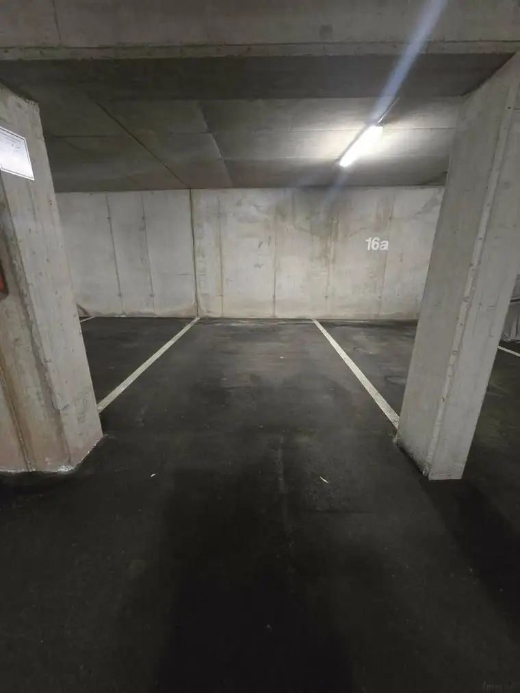 Garagenplatz - ab sofort!
