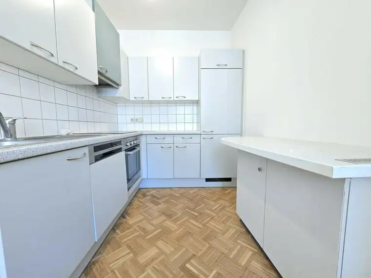 Stilvolle Pärchenwohnung in zentraler Lage - Nähe Griesplatz!