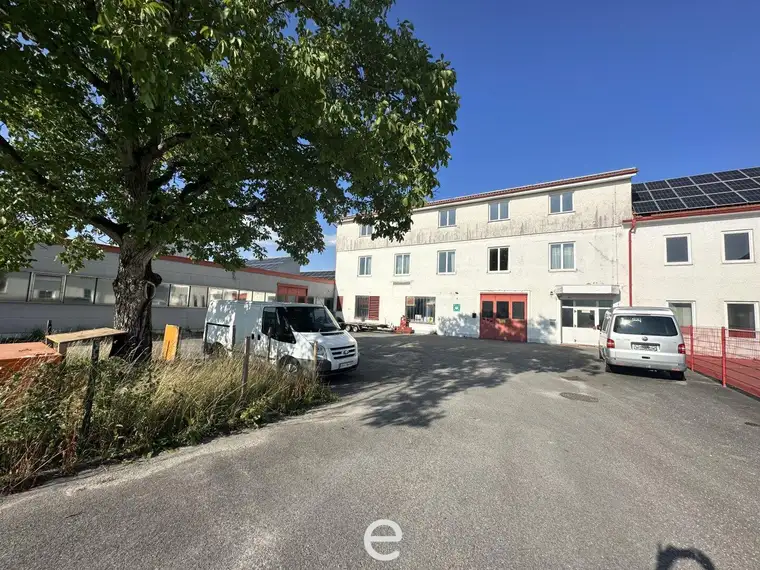 Gewerbeliegenschaft in Antiesenhofen zu verkaufen!