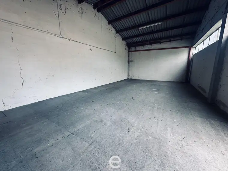 Lager/Garage/Werkstatt in Krems zu vermieten!
