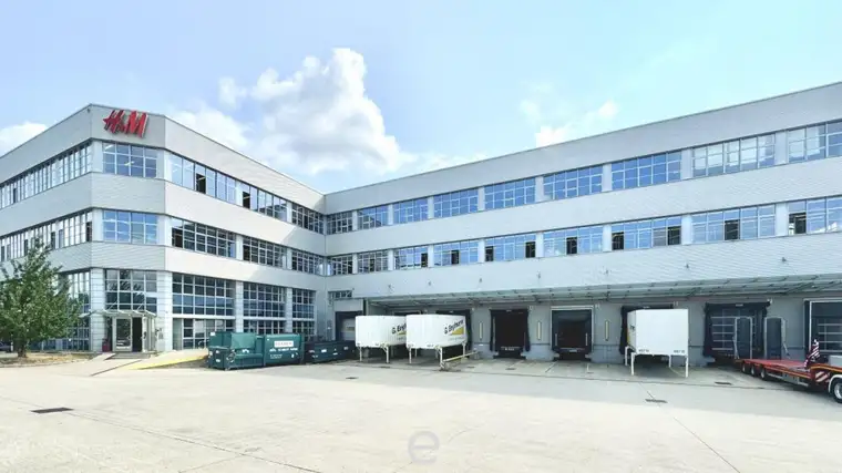 Exklusive 29.000m² große Logistikhalle im 23. Bezirk