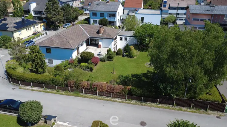 Familienidyll mit Retro-Charme und einzigartigem Flair in Traun!