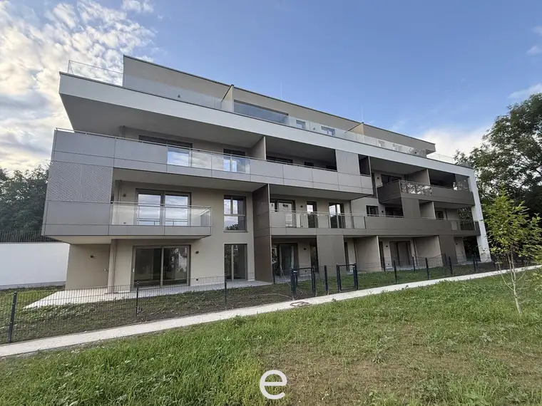 Wohnen am Farnholz - Wohnung 1.OG/TOP 2.10 mit Loggia/TGP inklusive